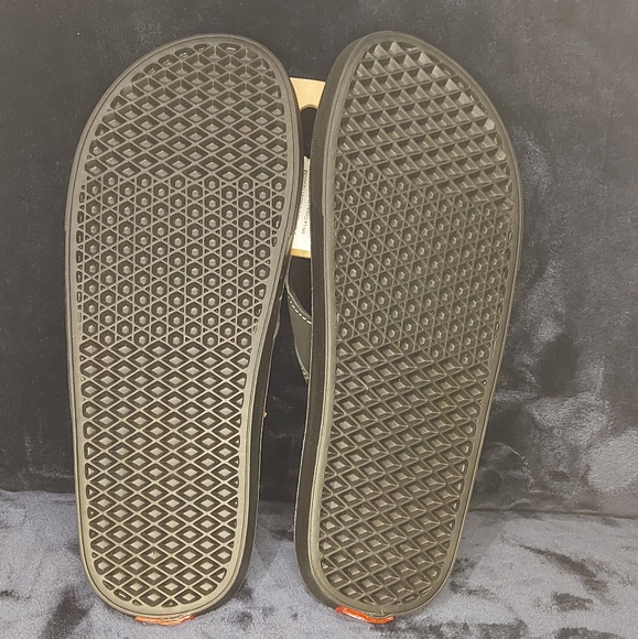 COPY - Vans Lacosta lite black slippers - Picture 2 of 3